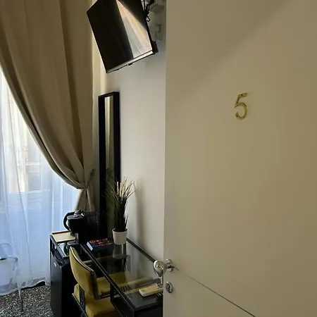 Brignole Rooms Genova Esterno foto